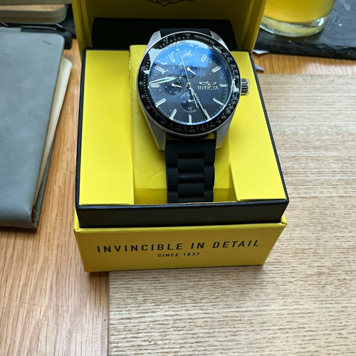 Invicta men quartz - invicta,