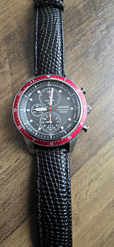 Seiko chronograph red bezel - seiko,