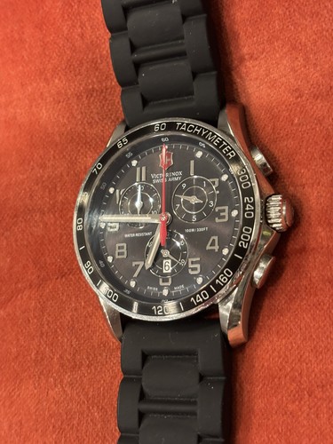 Victorinox swiss army men - victorinox,