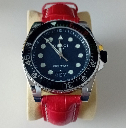 Gucci dive 136 45mm - gucci,