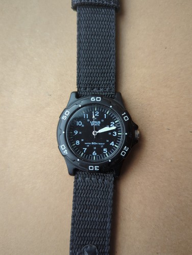 Vintage lorus quartz watch - vintage,